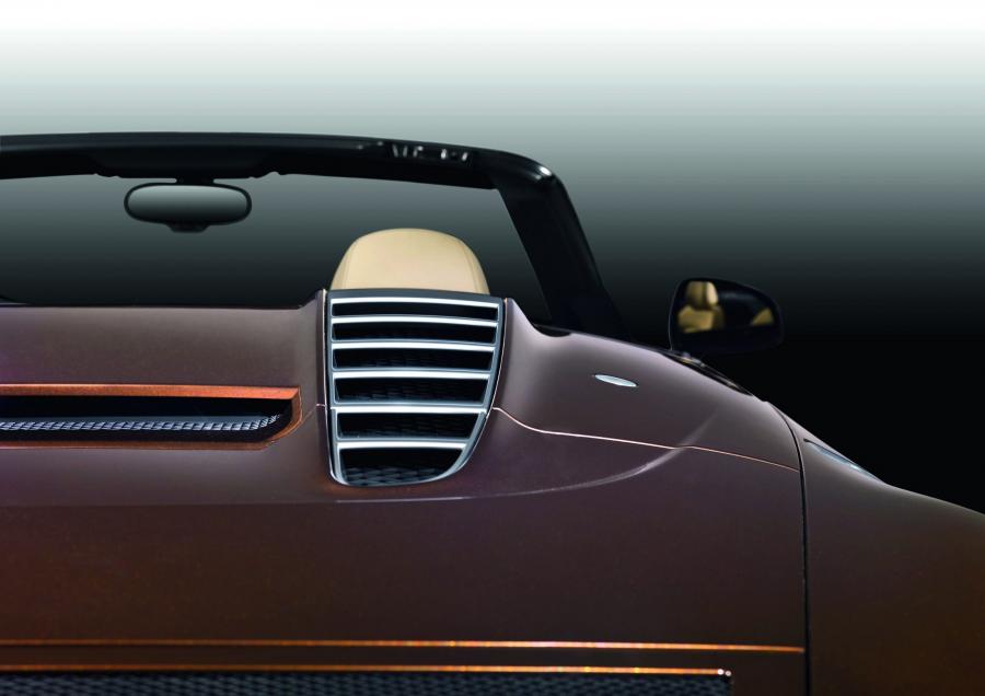 Детали экстерьера Audi R8 Spyder 5.2 FSI Quattro 2010 года  (WW) (фото 24 из 79)